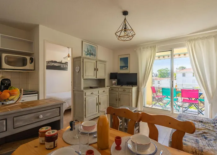 Le Yachting-2 By Interhome דירה