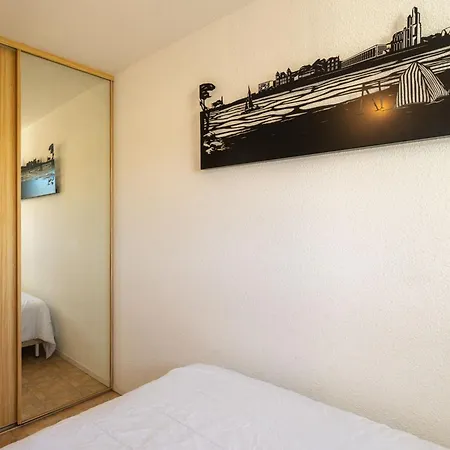 Le Yachting-2 By Interhome