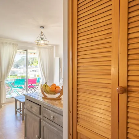 Apartment Le Yachting-2 By Interhome